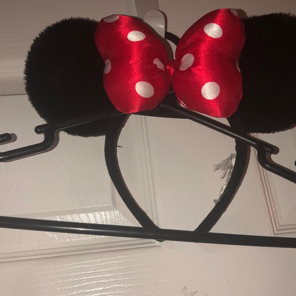 DISNEY minnie mouse headband